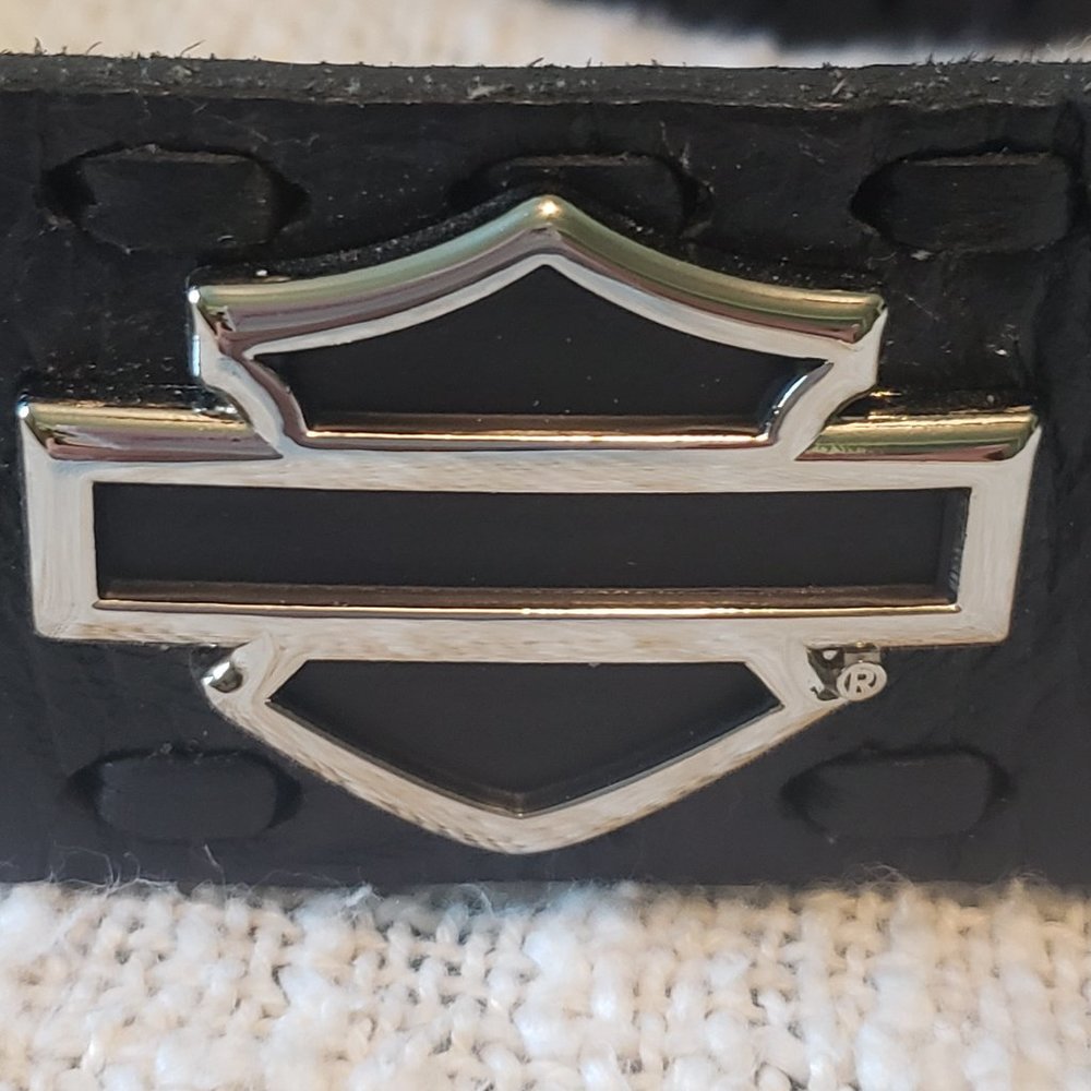 Women's HD leather belt size 34"